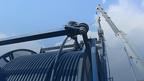 钻井：应用于小井眼钻井，短半径、大位移、多侧向的水平井，欠平衡井、老井重钻等作业。